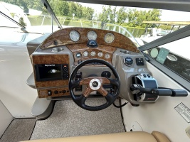 32ft Rinker Yacht For Sale