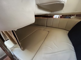 32ft Rinker Yacht For Sale