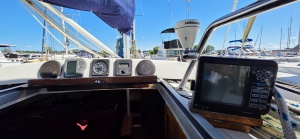37ft Hunter Yacht For Sale