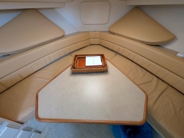 32ft Carver Yacht For Sale