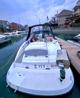 29ft Rinker Yacht For Sale