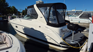 31ft Maxum Yacht For Sale