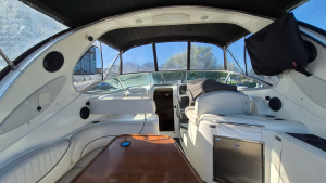 31ft Maxum Yacht For Sale