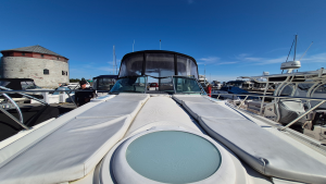 31ft Maxum Yacht For Sale