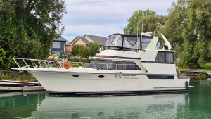 48ft Carver Yacht For Sale