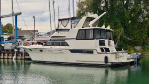 48ft Carver Yacht For Sale