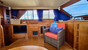 48ft Carver Yacht For Sale