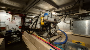 48ft Carver Yacht For Sale