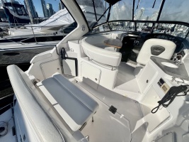 30ft Regal Yacht For Sale