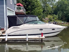 27ft Maxum Yacht For Sale