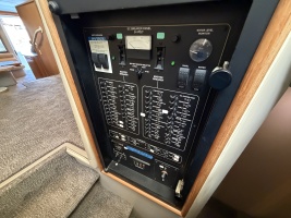 52ft Bayliner Yacht For Sale
