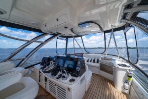 LA DOLCE VITA 47ft Sea Ray Yacht For Sale