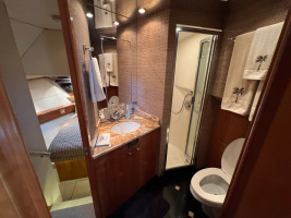 PERFECT LA DEE 75ft Hatteras Yacht For Sale