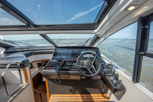 DULZURA 50ft Sunseeker Yacht For Sale