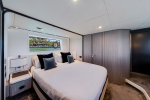 60ft Azimut Yacht For Sale