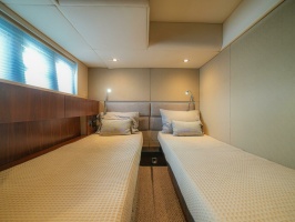 YOLO 50ft Fairline Yacht For Sale