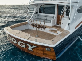 Ziggy 59ft Hatteras Yacht For Sale