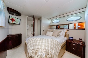 Serendipity 94ft Lazzara Yachts Yacht For Sale