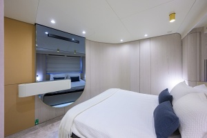 DT78 78ft Azimut Yacht For Sale