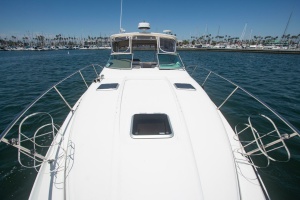 No Name 40ft Rinker Yacht For Sale
