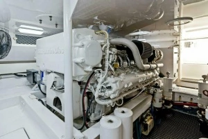 2003 Viking 48 Convertible thumbnail 44