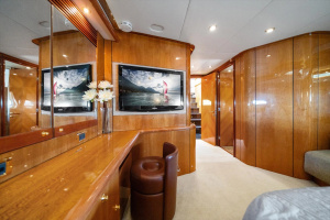 VANGUARD 82ft Sunseeker Yacht For Sale