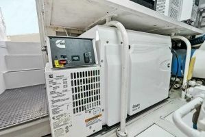 2002 Viking 65 Convertible thumbnail 67