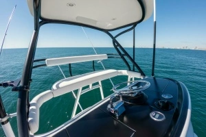 2013 Viking 76 Convertible thumbnail 90