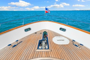 Relentless 83ft Ocean Alexander Yacht For Sale