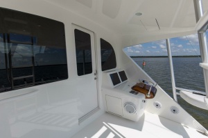 Photo 6159230 for 2016 Viking 92 Enclosed Bridge Touché 2016 92 Viking Enclosed Bridge Touche Bridge Deck (1)