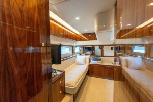 VENTURES64 48ft Riviera Yacht For Sale