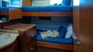 Magnum Ride 100ft Hatteras Yacht For Sale