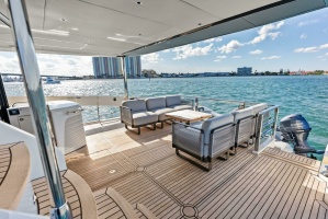 Fantasy Girl 75ft Absolute Yacht For Sale