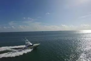  2003 Viking Convertible Yacht For Sale in Coral Gables FL