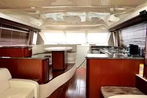  2013 Sea Ray 58 Sedan Bridge Yacht For Sale in Panama 