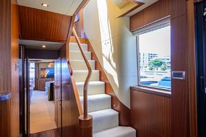 CLAYPEN 90ft Ocean Alexander Yacht For Sale