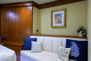 CLAYPEN 90ft Ocean Alexander Yacht For Sale
