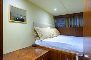 CLAYPEN 90ft Ocean Alexander Yacht For Sale