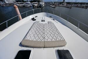 CLAYPEN 90ft Ocean Alexander Yacht For Sale