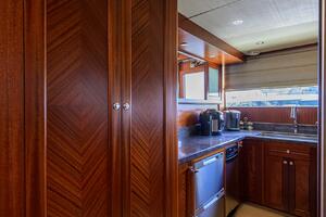 CLAYPEN 90ft Ocean Alexander Yacht For Sale