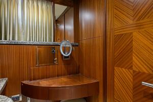 CLAYPEN 90ft Ocean Alexander Yacht For Sale