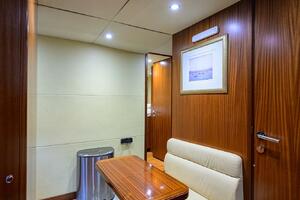 CLAYPEN 90ft Ocean Alexander Yacht For Sale