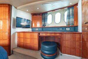 2007 Azimut Evolution thumbnail 63