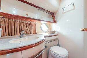 2007 Azimut Evolution thumbnail 70