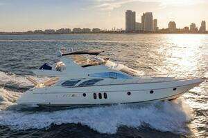 2007 Azimut Evolution thumbnail 2