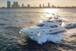 2007 Azimut Evolution thumbnail 3