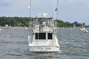 1997 Viking 47 Convertible thumbnail 3