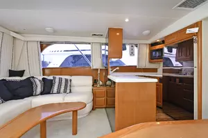 1997 Viking 47 Convertible thumbnail 18