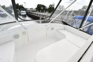 1997 Viking 47 Convertible thumbnail 13