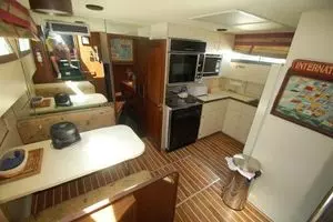 1987 Hatteras thumbnail 16